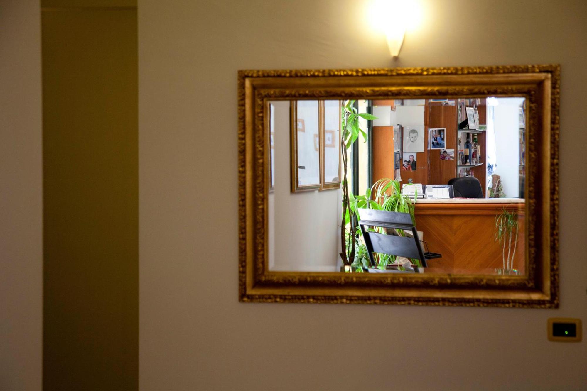 וטראלה Albergo Da Benedetta מראה חיצוני תמונה