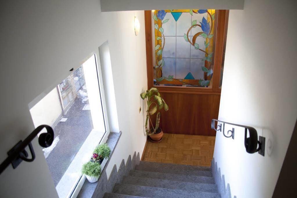 וטראלה Albergo Da Benedetta מראה חיצוני תמונה