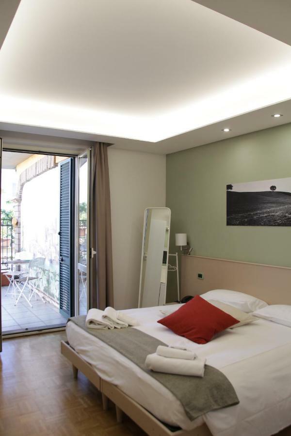 וטראלה Albergo Da Benedetta מראה חיצוני תמונה